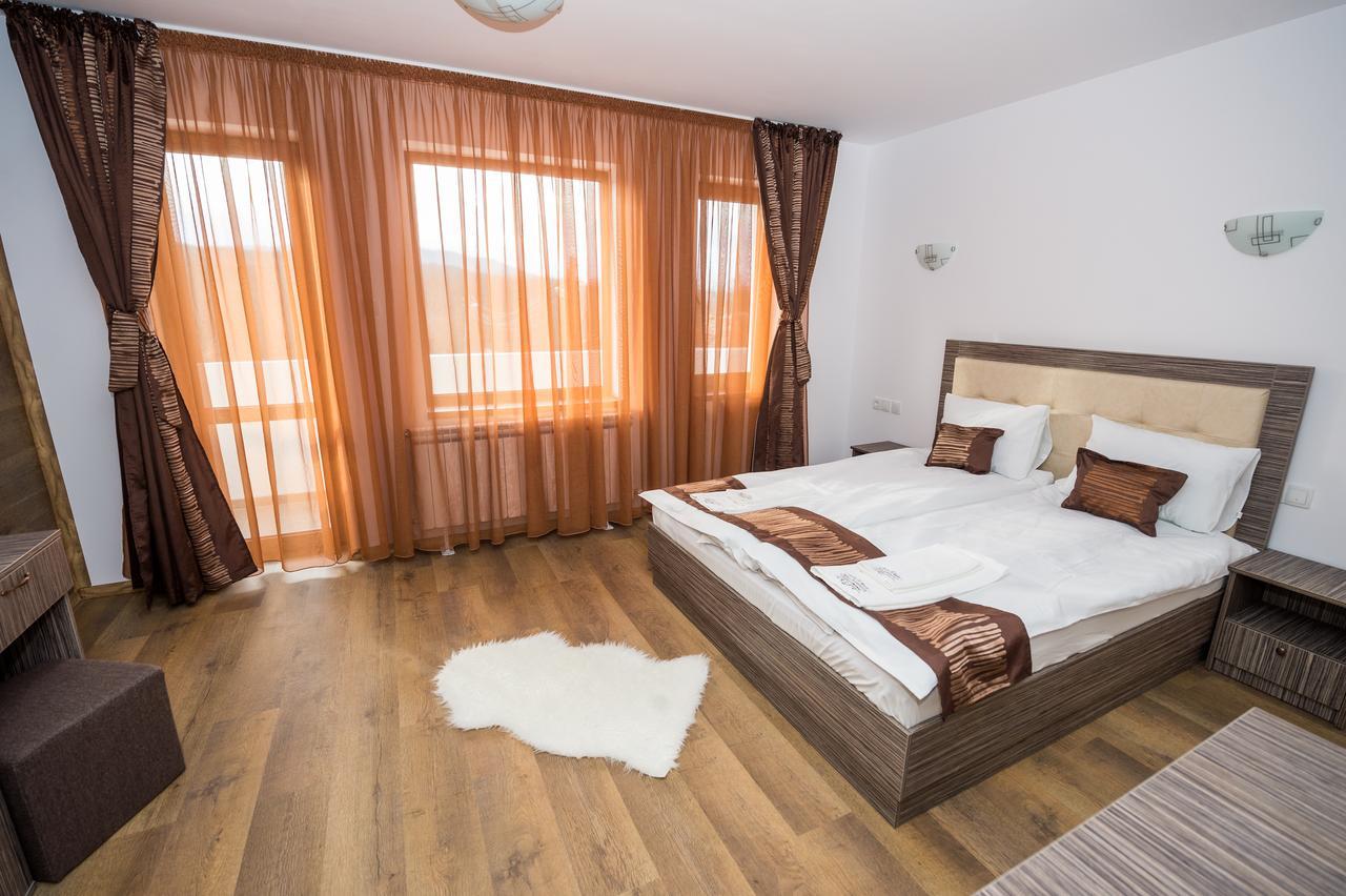 Sinjirite Complex Hotel Elena Eksteriør billede