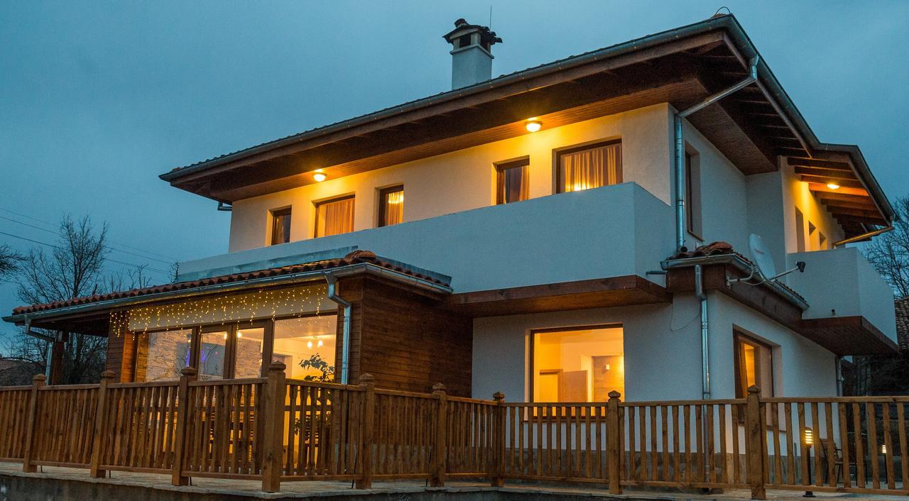 Sinjirite Complex Hotel Elena Eksteriør billede